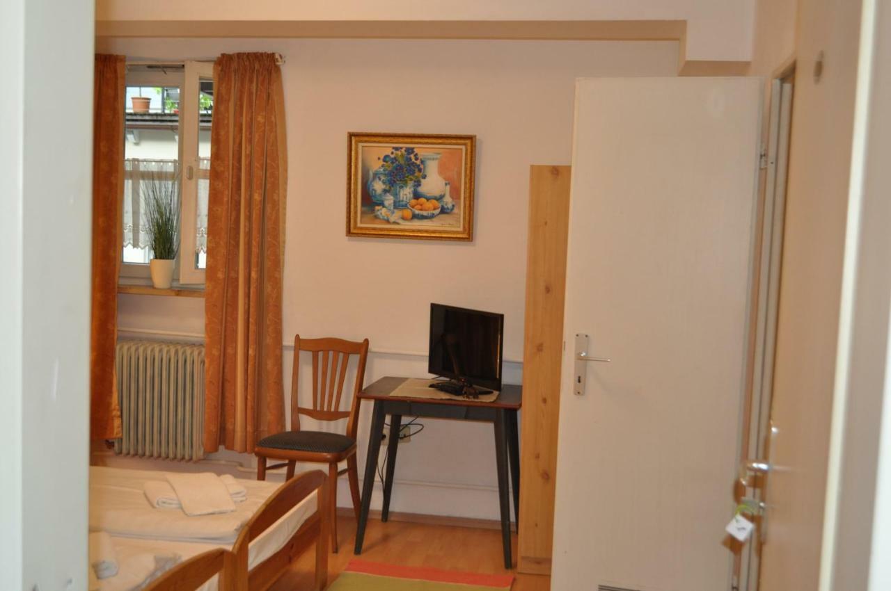 Weinstube Heigl Restaurante Pizzeria Puccini Hotel Landshut Kültér fotó